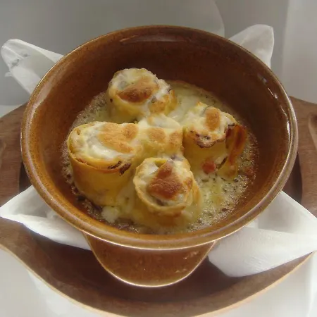 Al Poggio Отель