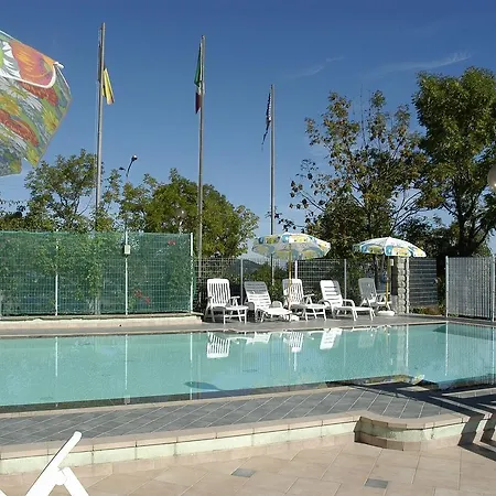 Al Poggio 3* Сестола