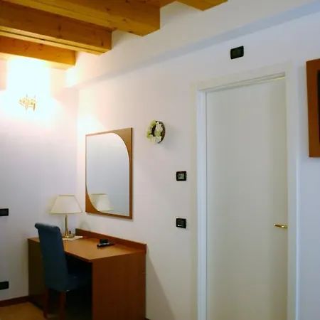 Al Poggio 3* Сестола